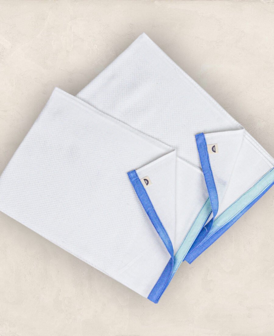 White  With Colour Border Print Towel /Set Of Two