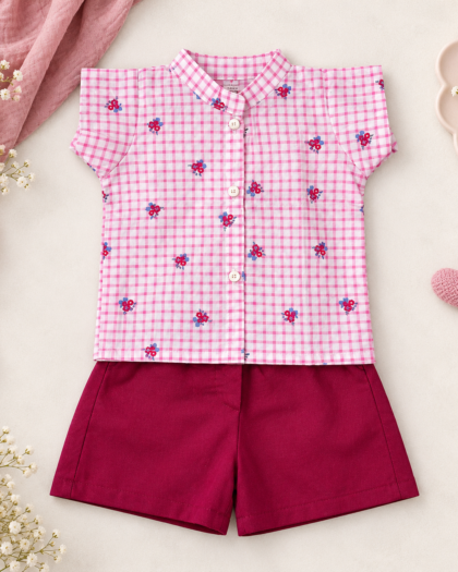 Pink Shirt With Checks And Maroon Shorts In Cotton