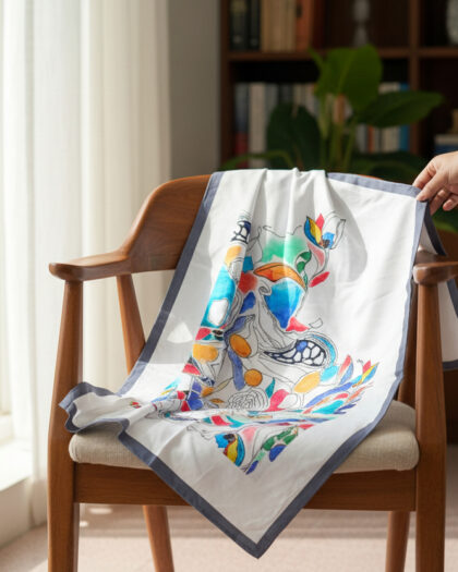 Three Layer White Abstract and Grey Carry Cloth/Large